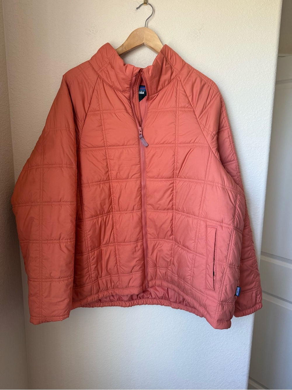 Patagonia Women's Lost Canyon Jacket Quartz Coral Size XXL